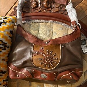 Elegant Brown Leather Shoulder Bag
